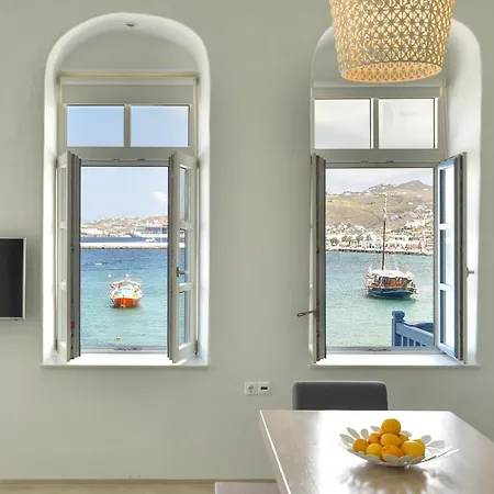 White Memories, Seafront Luxury Mykonos